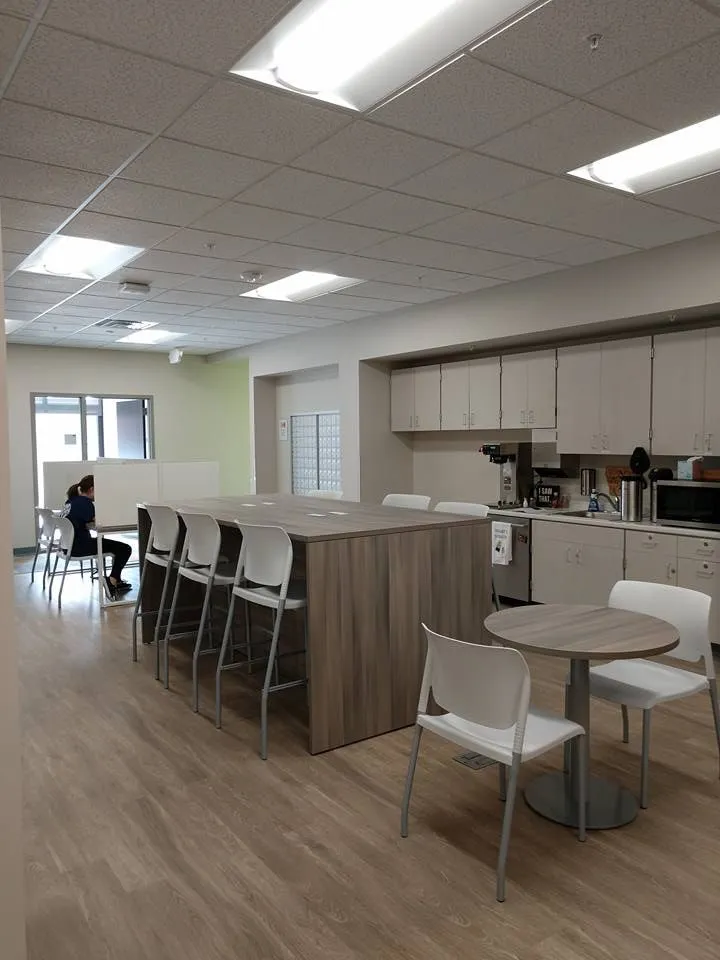 Office Evolution - 1120 Depot Ln SE, - Cedar Rapids - Thumbnail 3
