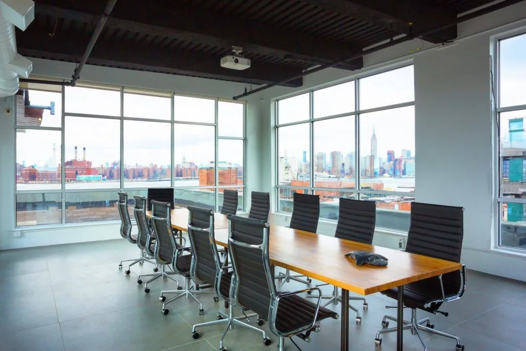 Green Desk - 42 W Street - Brooklyn, NY - Thumbnail 4