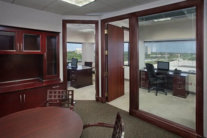 Town Center Executive Suites - Glades Road - Boca Raton - FL - Media 1