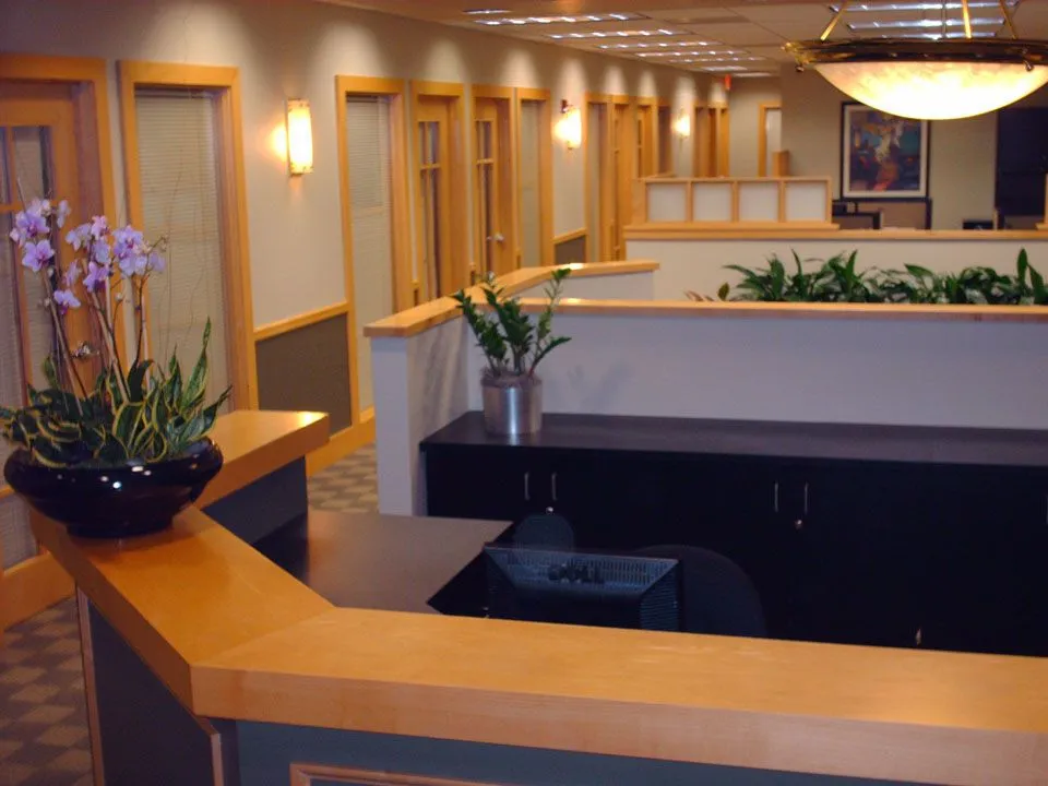 Office Edge - Executive Center Drive, Boca Raton - FL - Thumbnail 2
